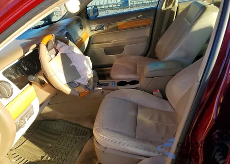 2006 Lincoln Zephyr z USA, uszkodzony, nr VIN 3LNHM26156R654581